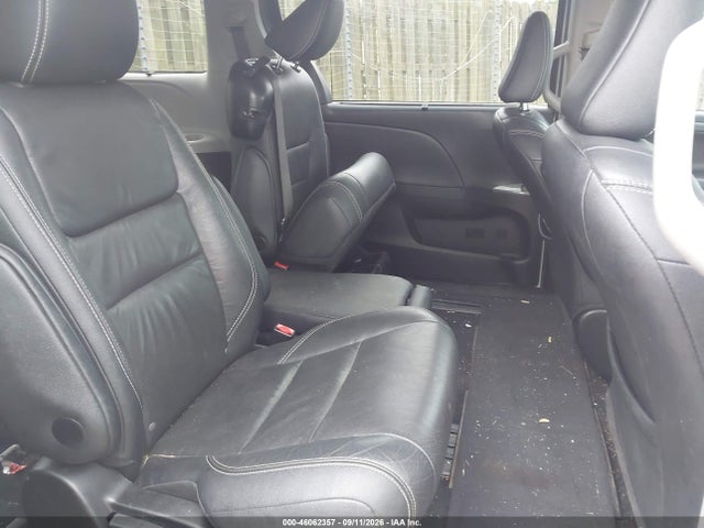 Aukcja sprzedaży 2017 Toyota Sienna Se 8 Passenger, vin: 5TDXZ3DC5HS806855, numer aukcji: 46062357