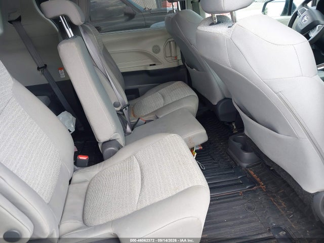 Aukcja sprzedaży 2021 Toyota Sienna Le, vin: 5TDKRKEC6MS044293, numer aukcji: 46062372