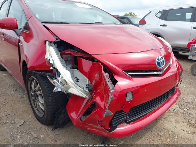 Продаж на аукціоні авто 2013 Toyota Prius V Three, vin: JTDZN3EUXD3255412, номер лоту: 46062412