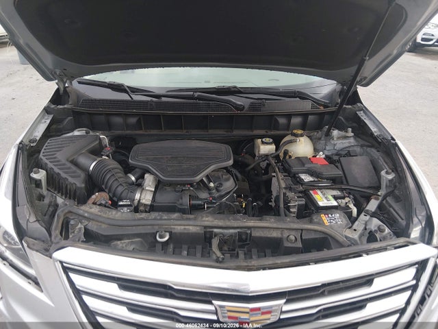 46062434 :رقم المزاد ، 1GYKNDRS2JZ202822 vin ، 2018 Cadillac Xt5 Luxury مزاد بيع