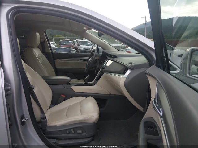 46062434 :رقم المزاد ، 1GYKNDRS2JZ202822 vin ، 2018 Cadillac Xt5 Luxury مزاد بيع