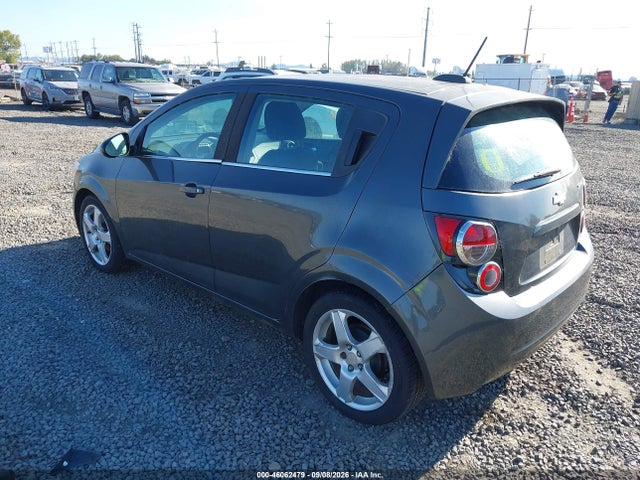 Chevrolet Sonic Lt Auto 2016 1G1JC6SB7G4172194 Image 3