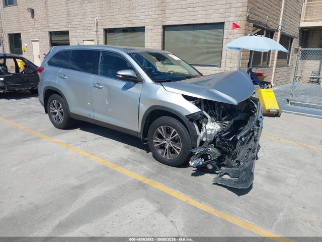 2019 5TDBZRFH1KS932093 main image