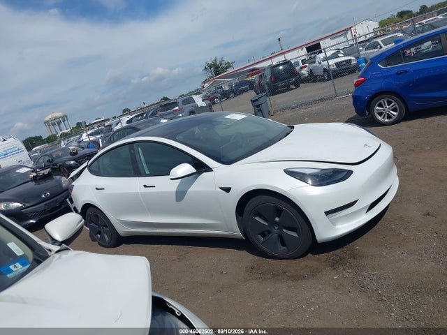 Tesla Model 3 Rear-wheel Drive 2023 5YJ3E1EA2PF564945 Image 13