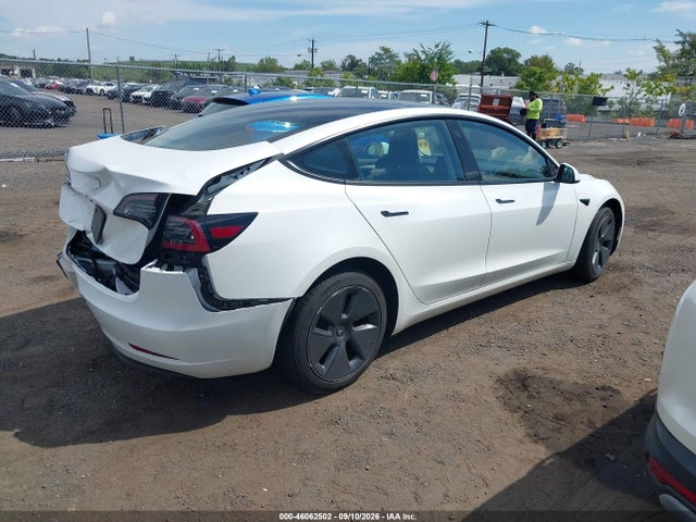 Tesla Model 3 Rear-wheel Drive 2023 5YJ3E1EA2PF564945 Image 4