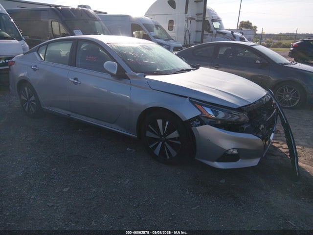 Auction sale of the 2021 Nissan Altima Sv Fwd, vin: 1N4BL4DV3MN391043, lot number: 46062575
