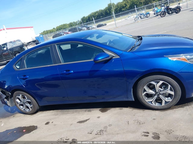 46062576 :رقم المزاد ، 3KPF24AD0ME382332 vin ، 2021 Kia Forte Lxs مزاد بيع