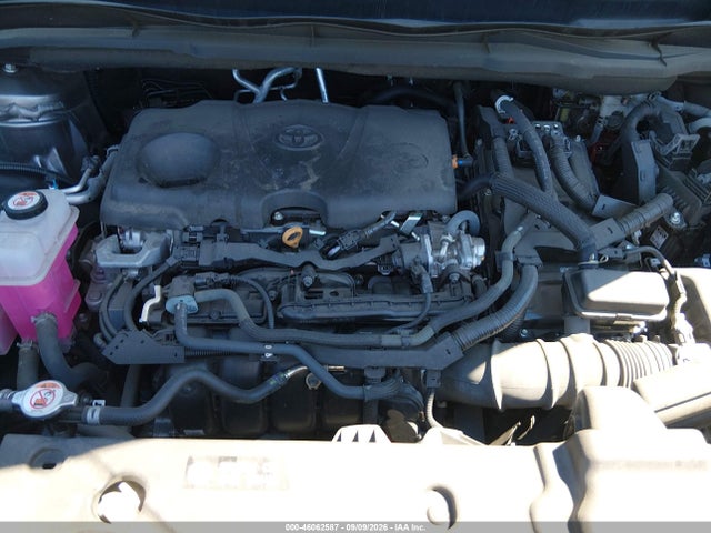 Toyota Sienna Limited 2023 5TDZRKEC2PS180004 Image 10