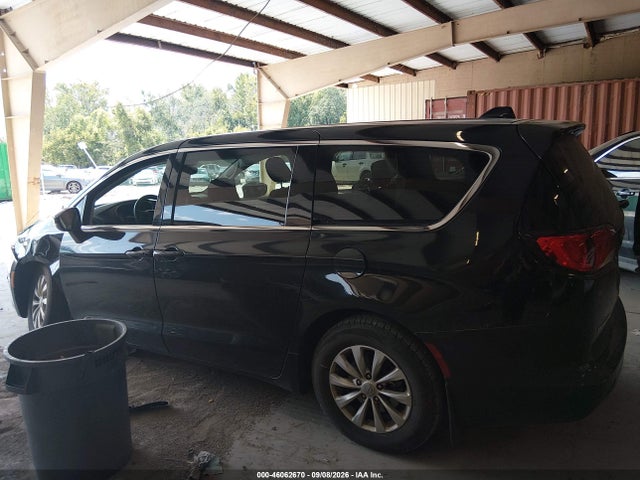 Продаж на аукціоні авто 2017 Chrysler Pacifica Touring, vin: 2C4RC1DG8HR508343, номер лоту: 46062670