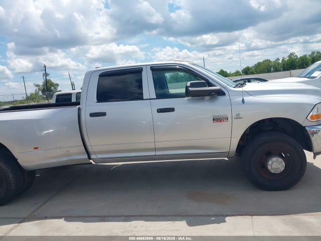 46062699 :رقم المزاد ، 3D73Y4CL3BG533516 vin ، 2011 Ram Ram 3500 St مزاد بيع