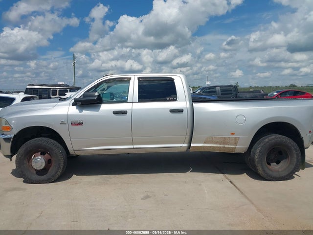 46062699 :رقم المزاد ، 3D73Y4CL3BG533516 vin ، 2011 Ram Ram 3500 St مزاد بيع