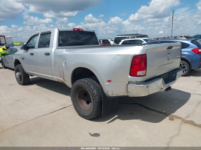 46062699 :رقم المزاد ، 3D73Y4CL3BG533516 vin ، 2011 Ram Ram 3500 St مزاد بيع