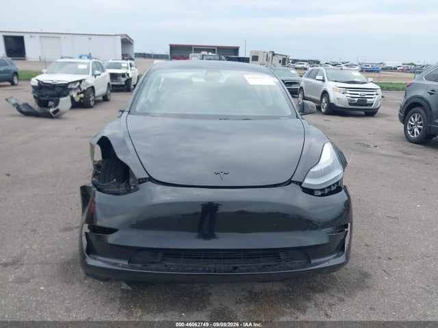 Tesla Model 3 Performance Dual Motor All-wheel Drive 2021 5YJ3E1EC9MF991777 Image 11