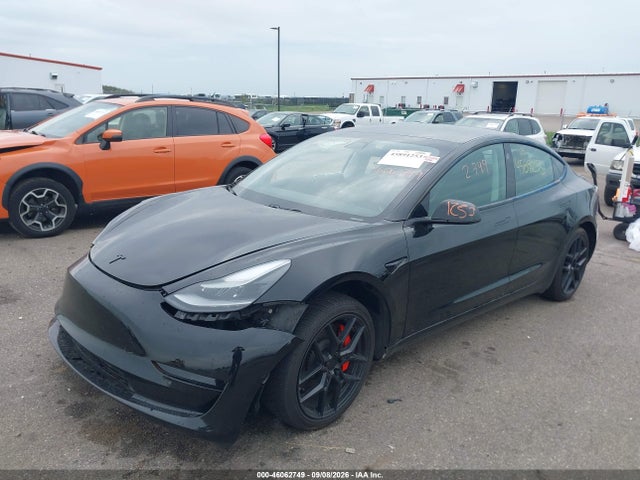 Tesla Model 3 Performance Dual Motor All-wheel Drive 2021 5YJ3E1EC9MF991777 Image 2