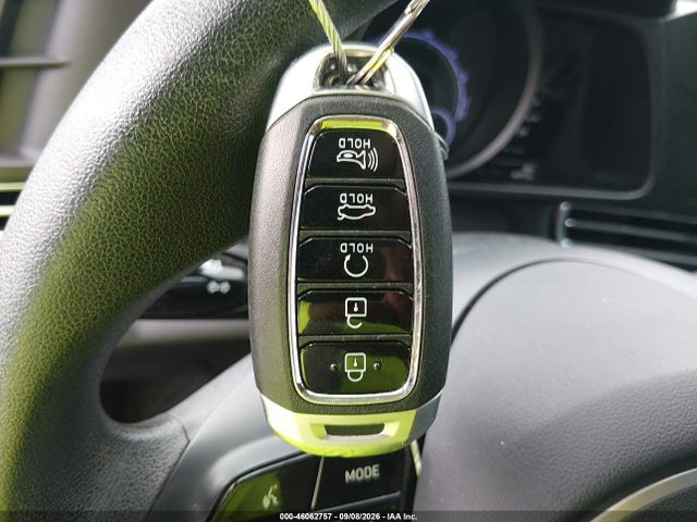 KMHLM4AJXPU059376 Hyundai Elantra Hybrid Blue