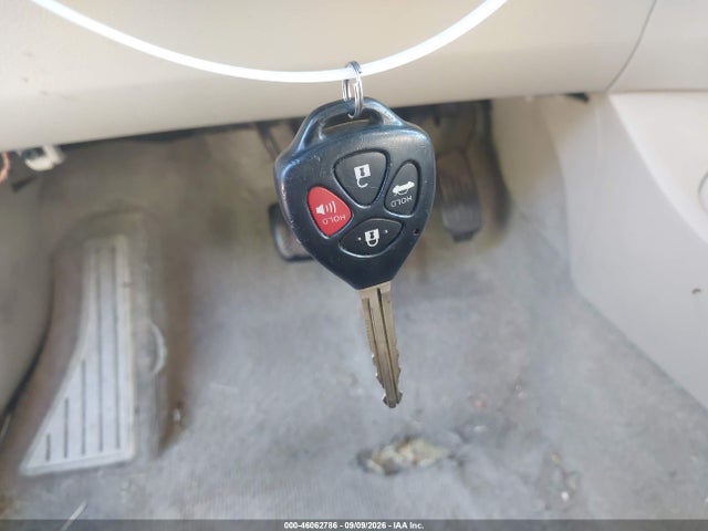 2010 Toyota Corolla Le მანქანა იყიდება აუქციონზე, vin: JTDBU4EE1AJ083975, აუქციონის ნომერი: 46062786