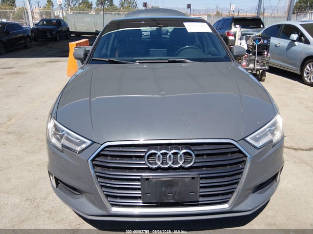 Продаж на аукціоні авто 2019 Audi A3 40 Premium/40 Titanium Premium, vin: WAUAUGFF1K1011628, номер лоту: 46062799