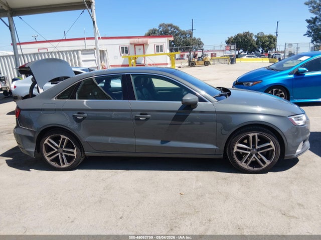 Продаж на аукціоні авто 2019 Audi A3 40 Premium/40 Titanium Premium, vin: WAUAUGFF1K1011628, номер лоту: 46062799