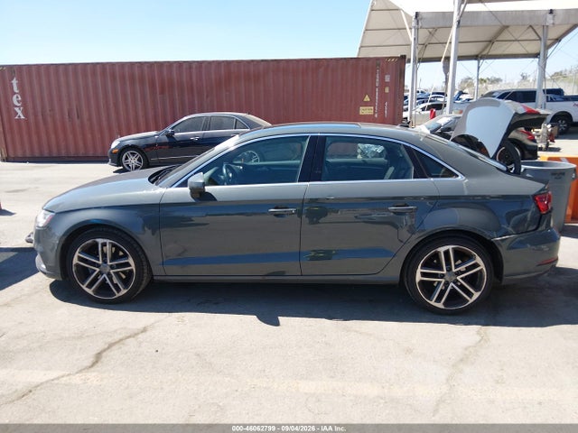 Продаж на аукціоні авто 2019 Audi A3 40 Premium/40 Titanium Premium, vin: WAUAUGFF1K1011628, номер лоту: 46062799