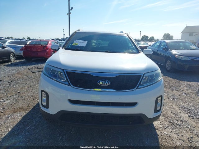 Продажа на аукционе авто 2015 Kia Sorento Lx, vin: 5XYKT4A67FG639327, номер лота: 46062824
