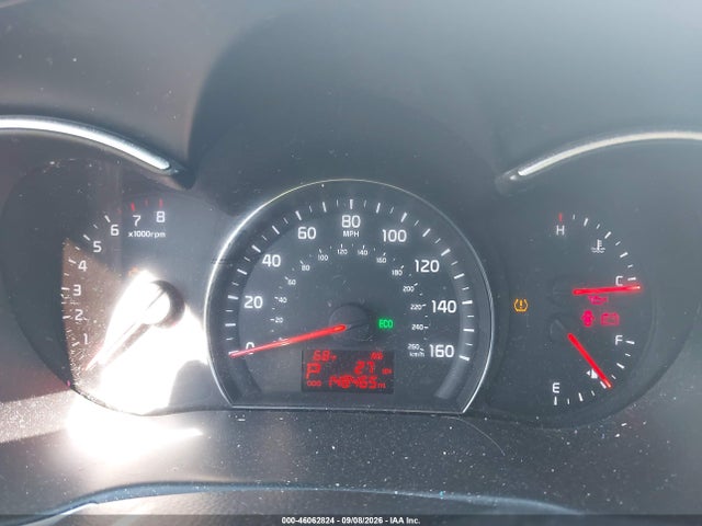 Продажа на аукционе авто 2015 Kia Sorento Lx, vin: 5XYKT4A67FG639327, номер лота: 46062824