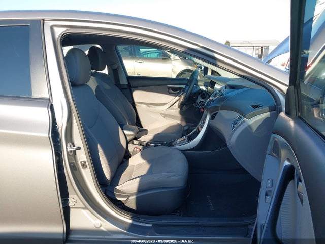46062828 :رقم المزاد ، 5NPDH4AE7DH299989 vin ، 2013 Hyundai Elantra Gls مزاد بيع
