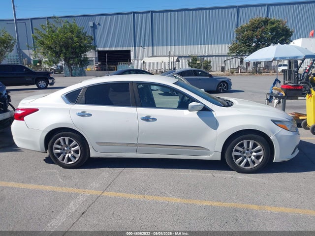 Nissan Altima 2.5 S 2016 1N4AL3AP4GN343356 Image 13