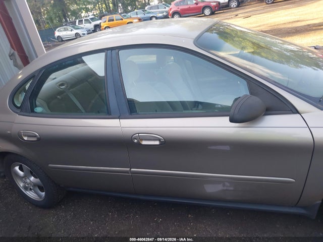 Продажа на аукционе авто 2002 Ford Taurus Se, vin: 1FAFP53U82A227618, номер лота: 46062847