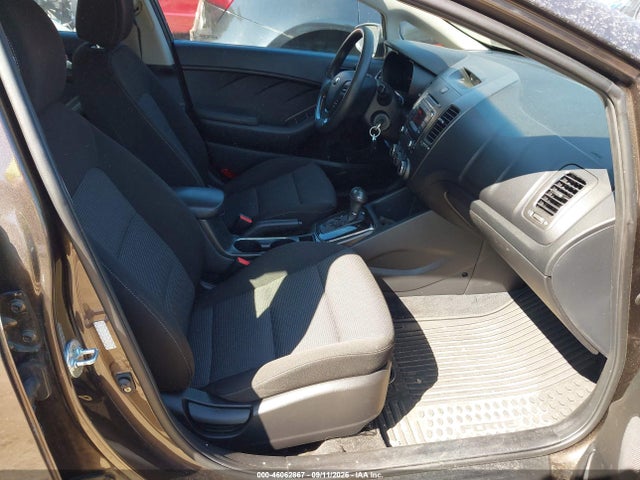 Продажа на аукционе авто 2017 Kia Forte Lx, vin: 3KPFK4A78HE072428, номер лота: 46062867