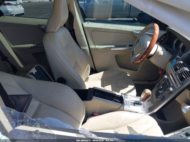Продажа на аукционе авто 2012 Volvo Xc60 3.2/3.2 Platinum/3.2 Premier/3.2 Premier Plus, vin: YV4940DLXC2290611, номер лота: 46062878