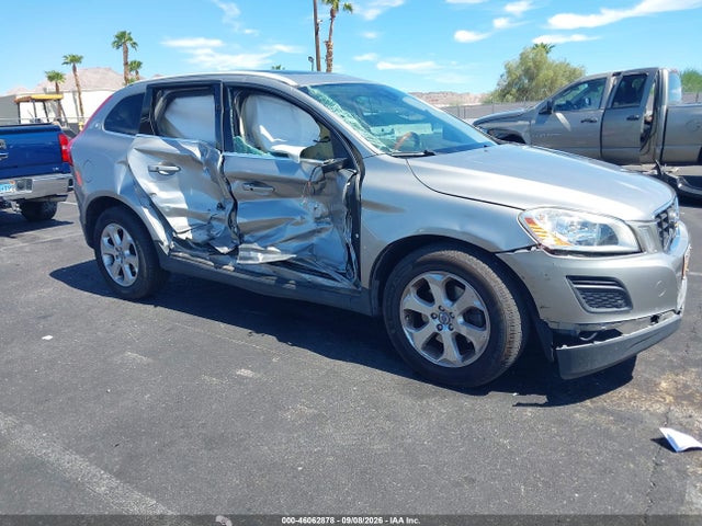 Продажа на аукционе авто 2012 Volvo Xc60 3.2/3.2 Platinum/3.2 Premier/3.2 Premier Plus, vin: YV4940DLXC2290611, номер лота: 46062878