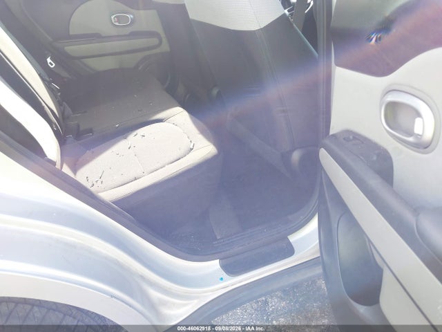 Продаж на аукціоні авто 2016 Kia Soul, vin: KNDJN2A2XG7842900, номер лоту: 46062918