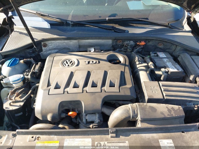 46062925 :رقم المزاد ، 1VWBN7A37DC142441 vin ، 2013 Volkswagen Passat 2.0l Tdi Se مزاد بيع