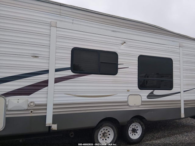 Продажа на аукционе авто 2005 Forest River Cherokee 5th Wheel 29ft, vin: 4X4FCKE205P094994, номер лота: 46062928