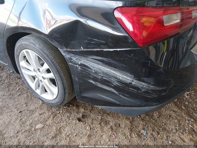 Продаж на аукціоні авто 2016 Chevrolet Malibu 1lt, vin: 1G1ZE5ST5GF272587, номер лоту: 46062943