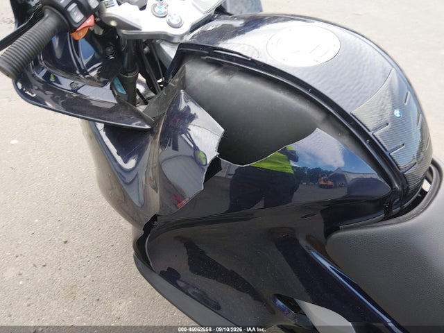 2004 Bmw K1200 Gt მანქანა იყიდება აუქციონზე, vin: WB10558A04ZK02296, აუქციონის ნომერი: 46062958