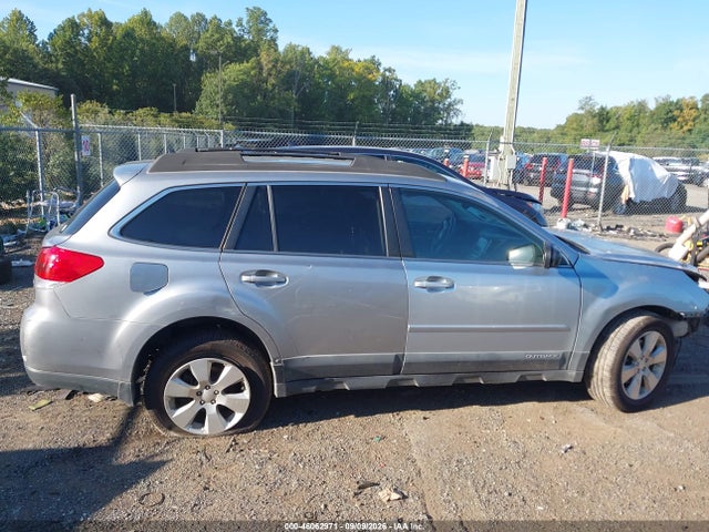 2011 Subaru Outback 3.6r Limited მანქანა იყიდება აუქციონზე, vin: 4S4BRDLC5B2315648, აუქციონის ნომერი: 46062971