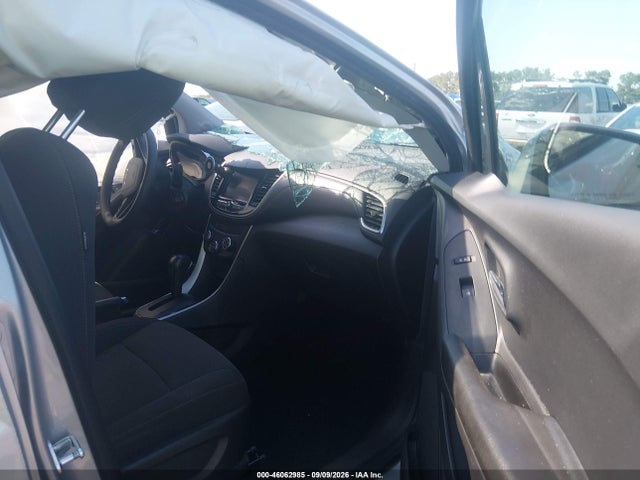 46062985 :رقم المزاد ، KL7CJKSM8NB523359 vin ، 2022 Chevrolet Trax Fwd Ls مزاد بيع