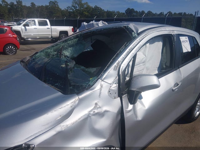 46062985 :رقم المزاد ، KL7CJKSM8NB523359 vin ، 2022 Chevrolet Trax Fwd Ls مزاد بيع