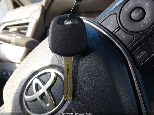 Продаж на аукціоні авто 2018 Toyota Camry L, vin: 4T1B11HK2JU598390, номер лоту: 46062990