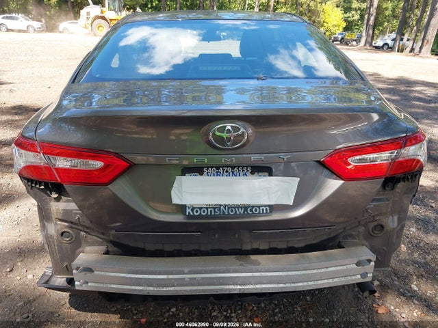 Продаж на аукціоні авто 2018 Toyota Camry L, vin: 4T1B11HK2JU598390, номер лоту: 46062990