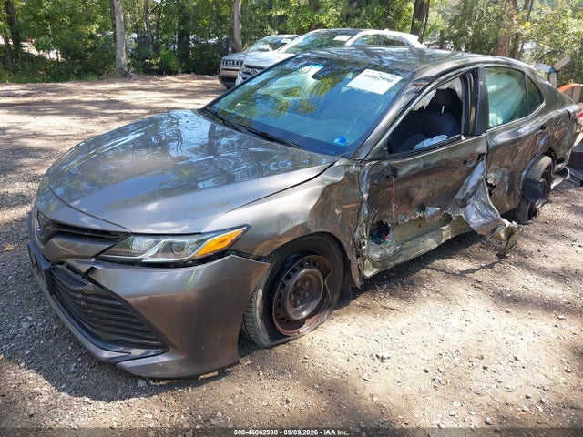 Продаж на аукціоні авто 2018 Toyota Camry L, vin: 4T1B11HK2JU598390, номер лоту: 46062990