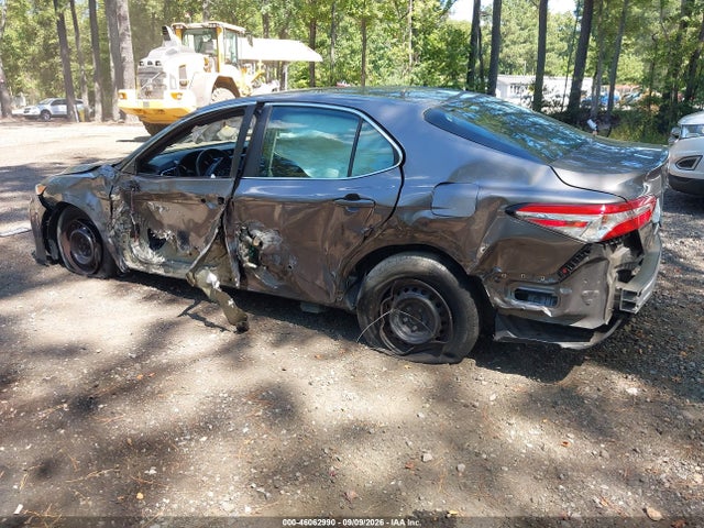 Продаж на аукціоні авто 2018 Toyota Camry L, vin: 4T1B11HK2JU598390, номер лоту: 46062990