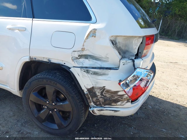 2012 Jeep Grand Cherokee Laredo მანქანა იყიდება აუქციონზე, vin: 1C4RJFAG7CC185556, აუქციონის ნომერი: 46063000
