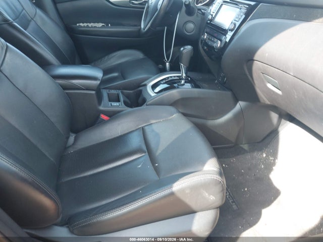 2015 Nissan Rogue Sl მანქანა იყიდება აუქციონზე, vin: 5N1AT2MV3FC791916, აუქციონის ნომერი: 46063014