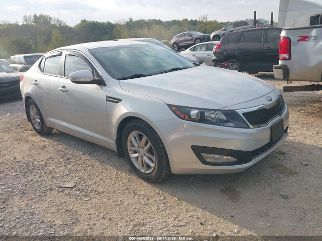 Auction sale of the 2013 Kia Optima Lx, vin: 5XXGM4A7XDG193817, lot number: 46063035