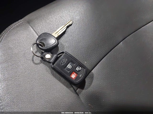 Продажа на аукционе авто 2004 Hyundai Santa Fe Gls/lx, vin: KM8SC13E04U762056, номер лота: 46063036