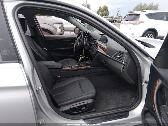 BMW 328I 2014 WBA3C1G54ENR49845 Image 5
