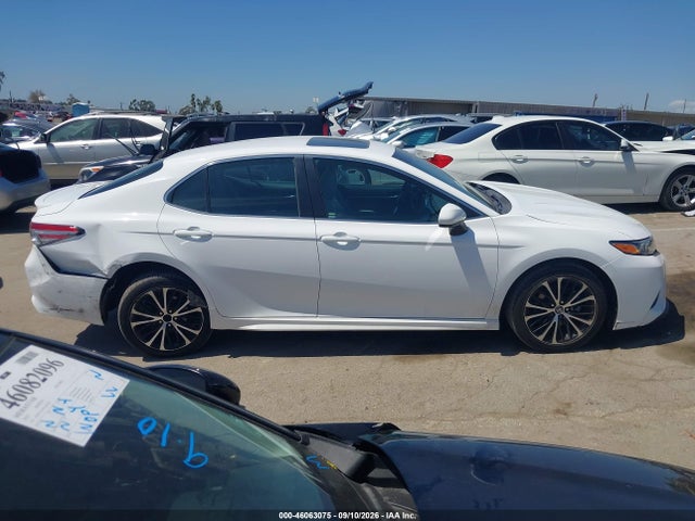 4T1B11HK6JU553050 Toyota CAMRY SE