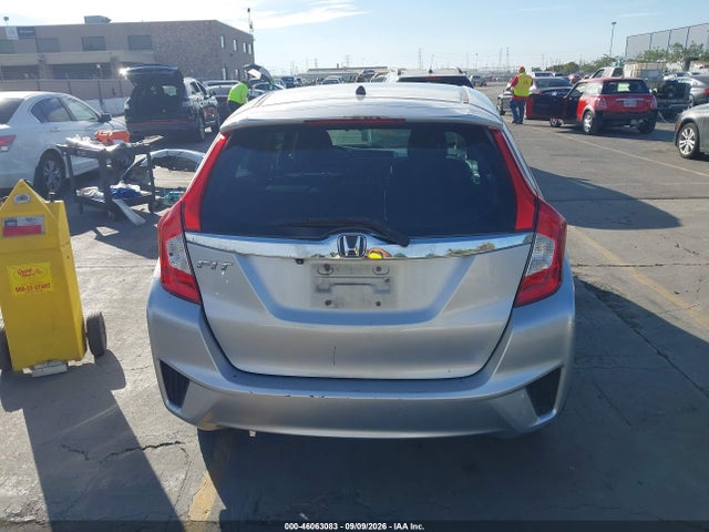 46063083 :رقم المزاد ، 3HGGK5H85FM761243 vin ، 2015 Honda Fit Ex/ex-l مزاد بيع